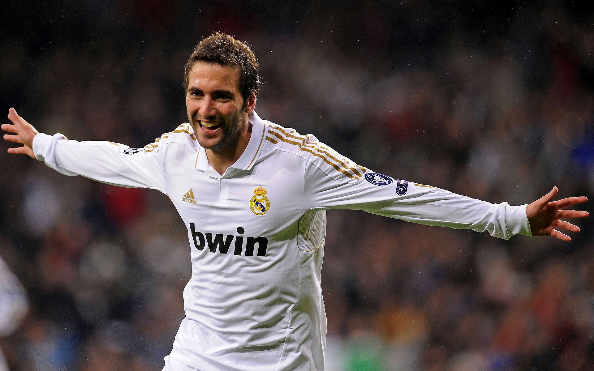 最佳瞬间合集:球迷眼中的本月超级精彩,最佳击球点漫画哪几开车